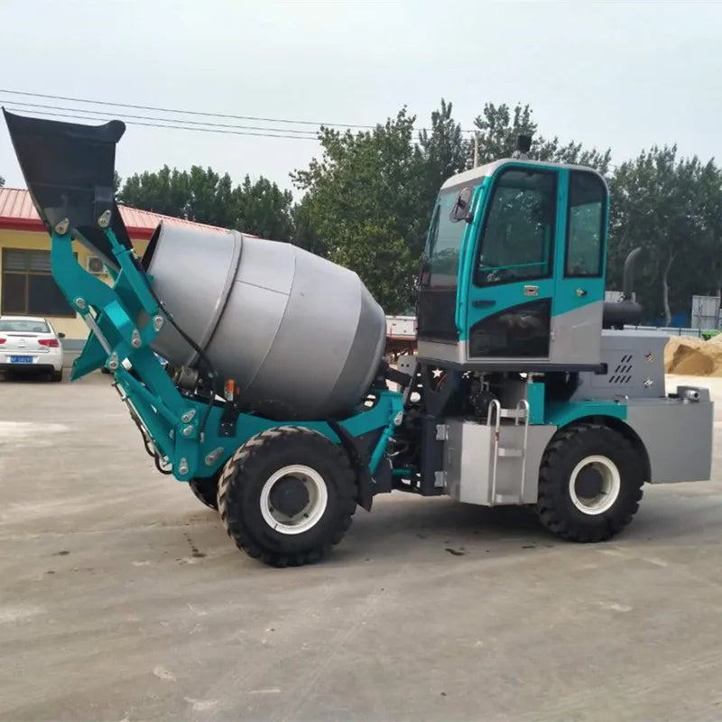 Professional Factory 2.1cbM Self-Loading Mixer Truck Loading Small Concrete Mixer Truck