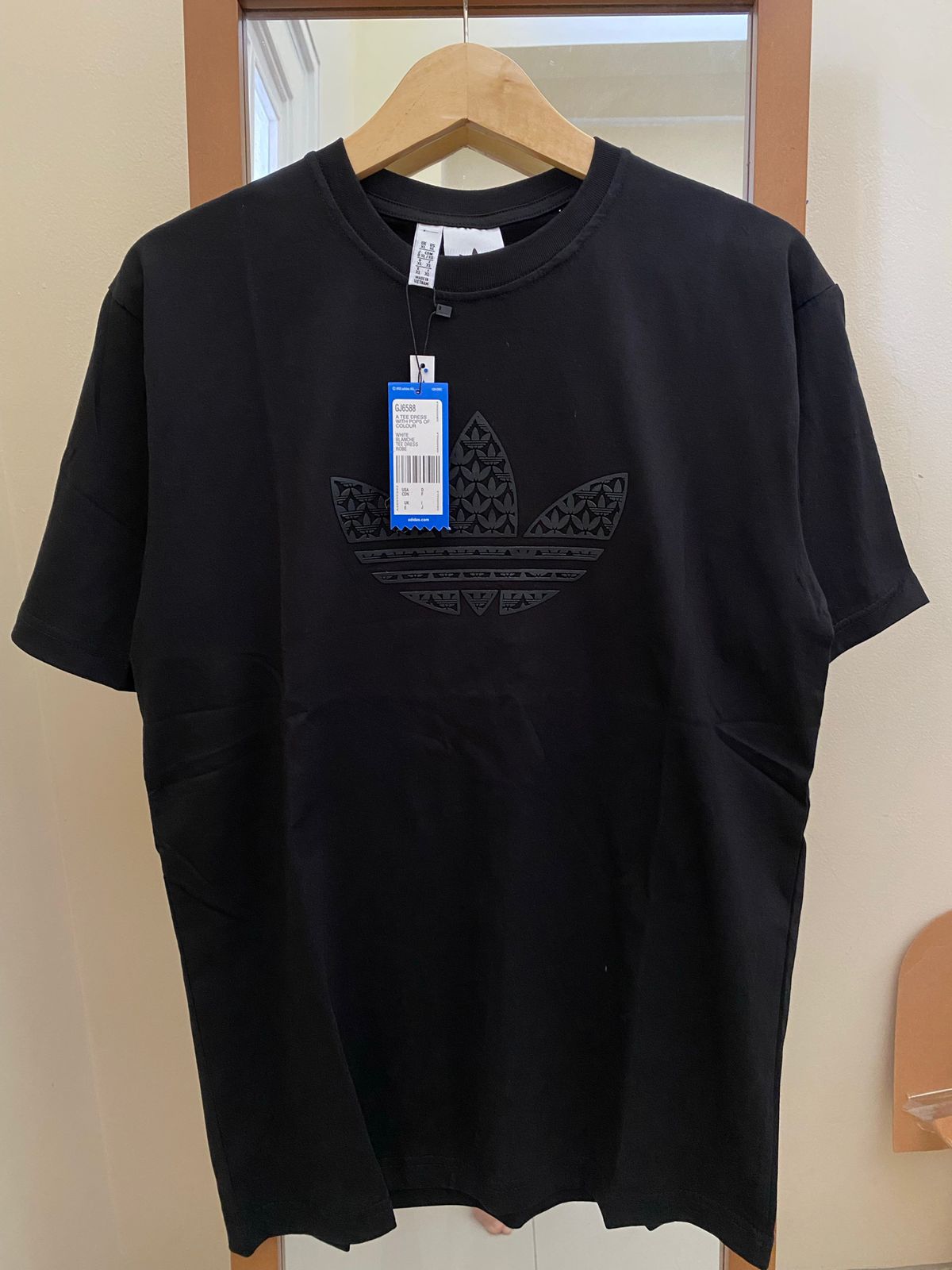 T-Shirt Adidas