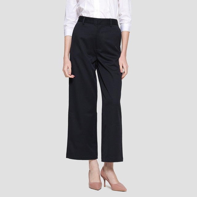 St. Yves Twill Straight Leg Celana Panjang Wanita 121958991