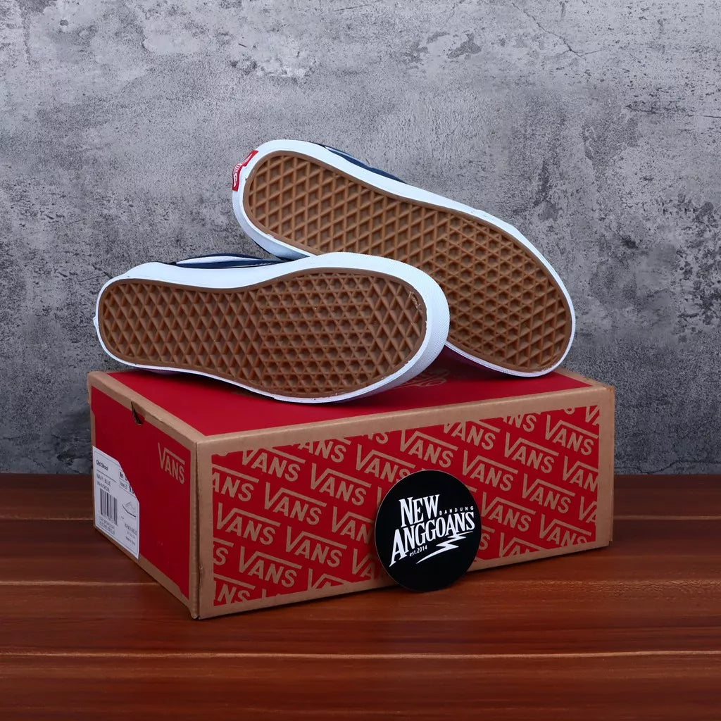 Sepatu Vans Oldskool Classic Navy Blue