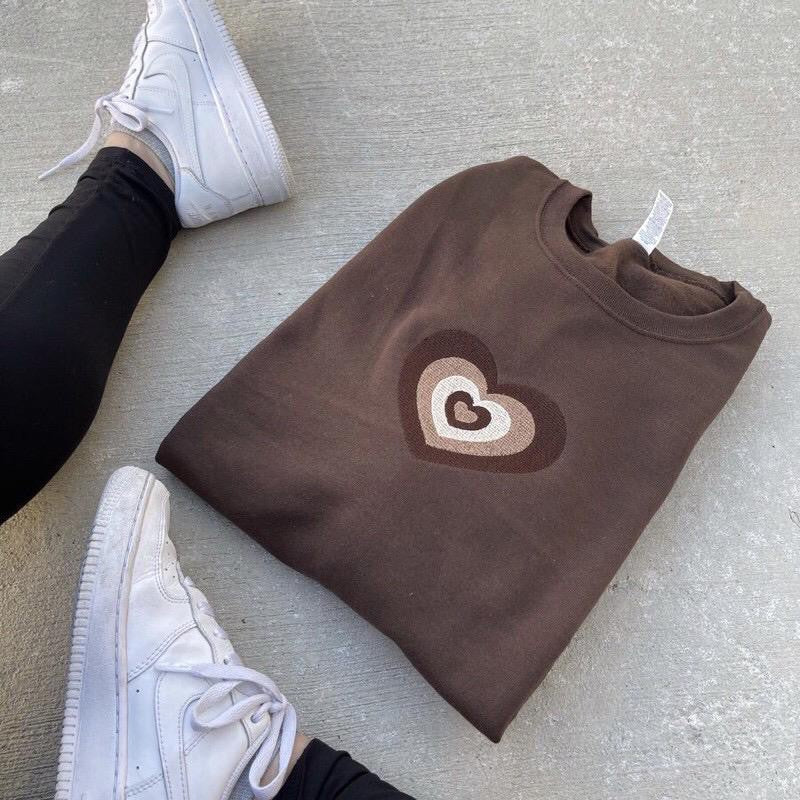 SWEATER CREWNECK LOVE SIGN