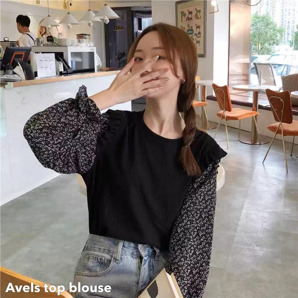 Avels Top Blouse