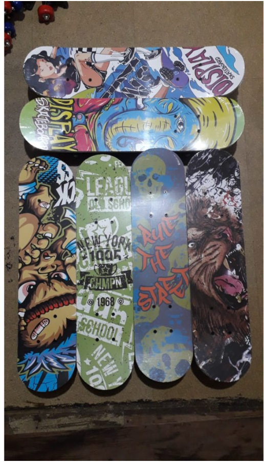 SKATE BOARD Kids Size M
