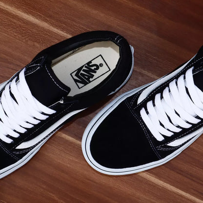 Sepatu Vans Oldskool Classic Basic Black White