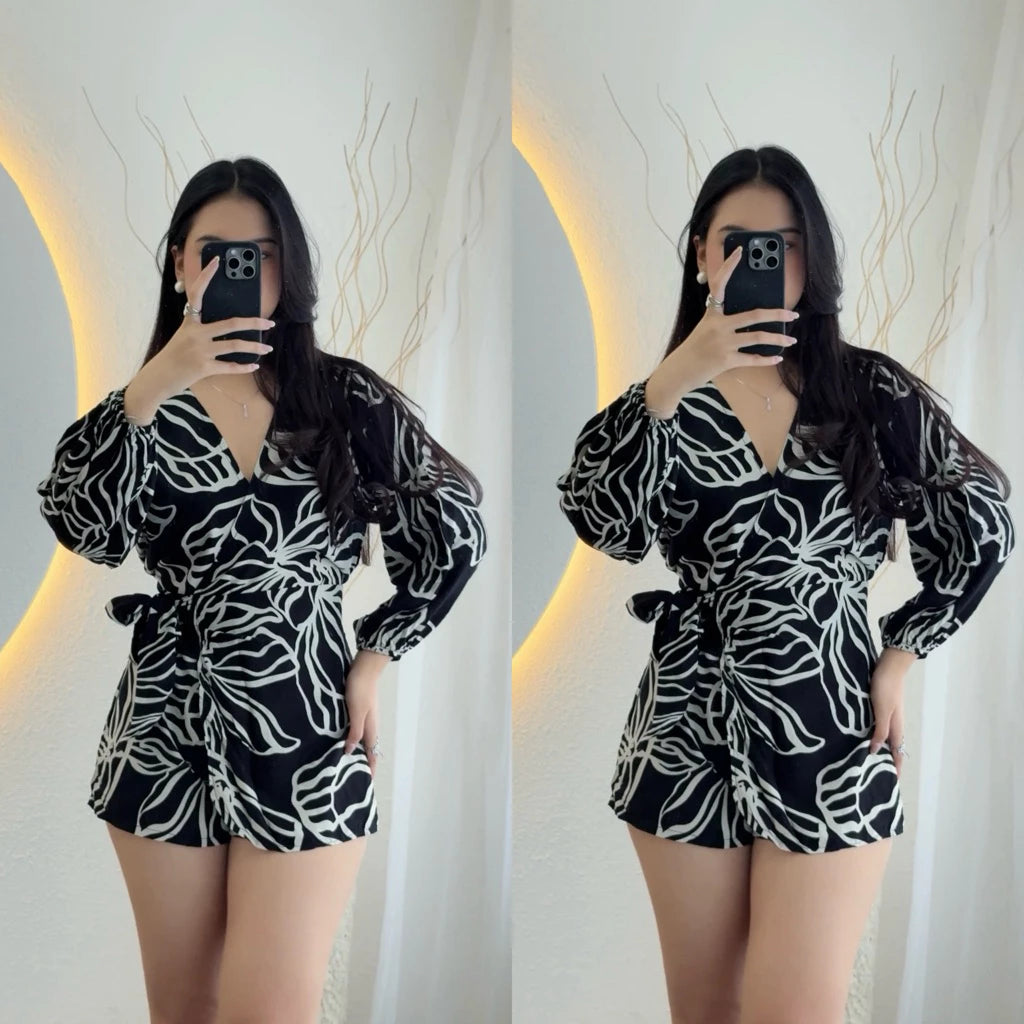 Malika Long Sleeve Summer Mini Jumsuit Bunga-Bunga
