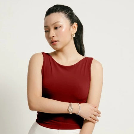 NZINGA Eunjung | Top Wanita – Twist Back Polos Slim Fit | Ukuran S - XXL