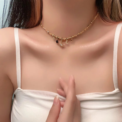 Set Kalung dan Gelang Wanita Gaya Vintage Manik Emas Ornamen Bulan Bintang Couple Fashion Aesthetic