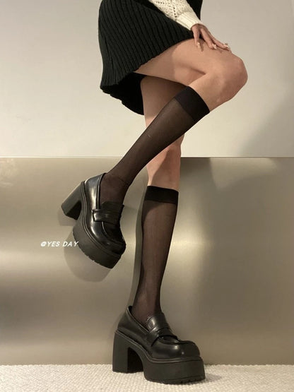 {Sedikit lebih besar satu ukuran}35-40 Sepatu Loafers Platform Wanita Anti Air - Tali Depan, Tinggi 8cm, Nyaman & Stylish