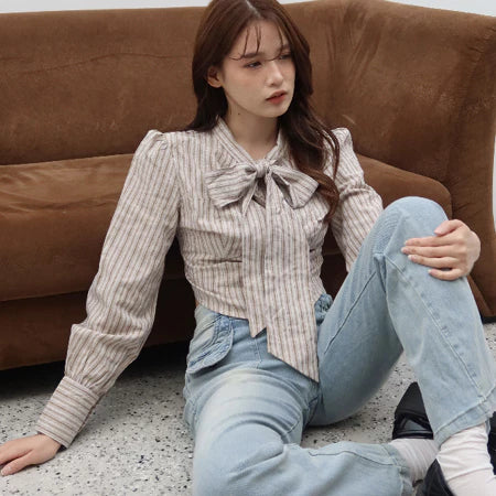 Juliete Stripe Fitted Ribbon Shirt Kemeja Tali Crop Salur Atasan Wanita Fit Body Pita