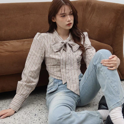 Juliete Stripe Fitted Ribbon Shirt Kemeja Tali Crop Salur Atasan Wanita Fit Body Pita