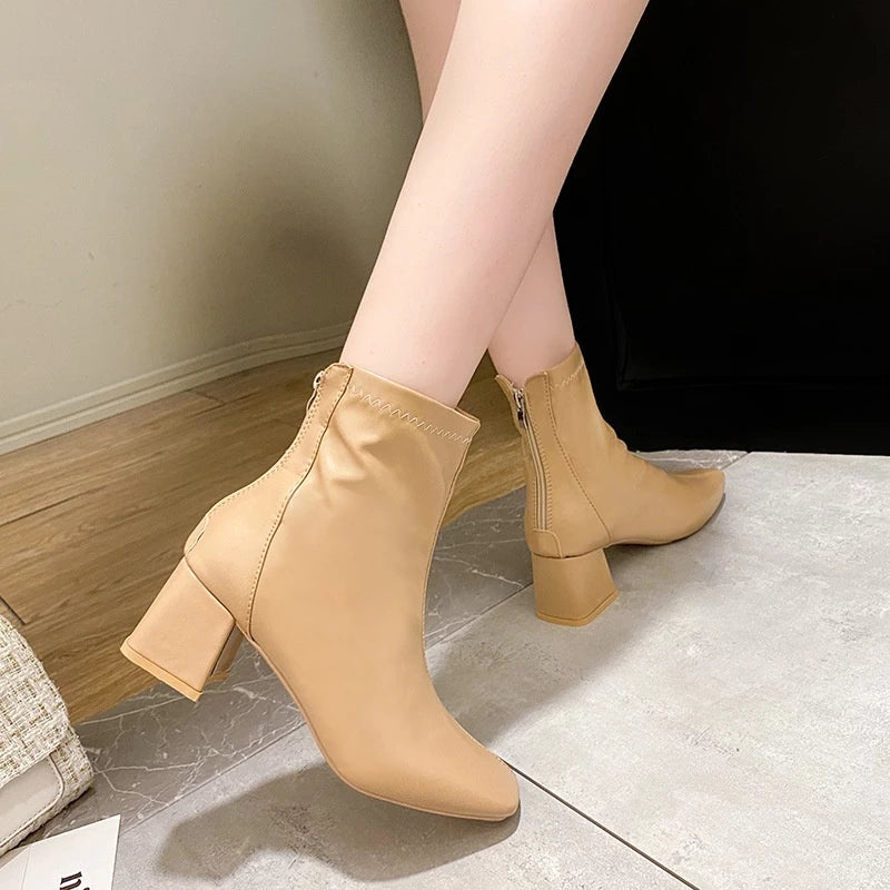Boots Kulit Wanita Modern Fashion Casual Korean Style Terbaru - 0306