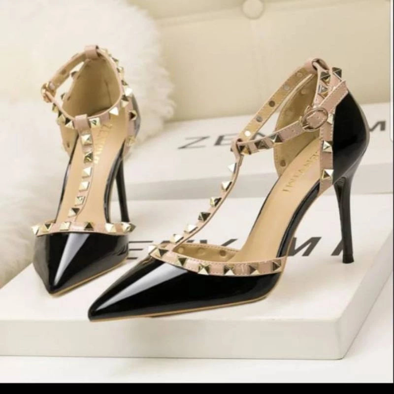 Jual High Heels Stap Melton hitam Diskon