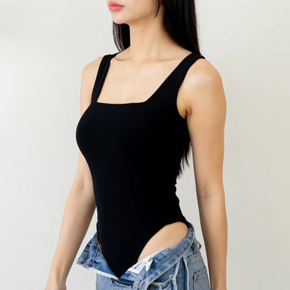 NZINGA Ivy | Bodysuit Hitam Tanktop Wanita – Basic Square Neck Body Fit | Ukuran S - XXL