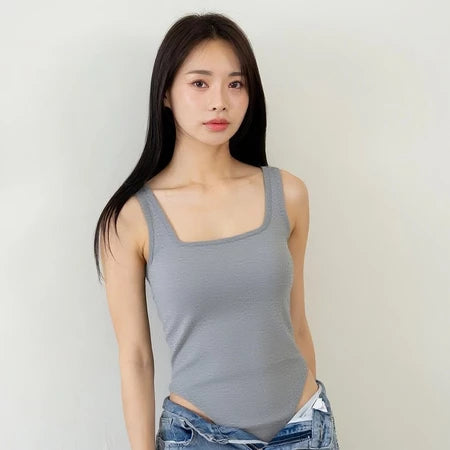NZINGA Ivy | Bodysuit Hitam Tanktop Wanita – Basic Square Neck Body Fit | Ukuran S - XXL