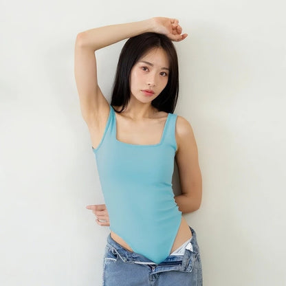 NZINGA Ivy | Bodysuit Hitam Tanktop Wanita – Basic Square Neck Body Fit | Ukuran S - XXL