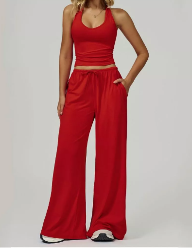 SET - TANKTOP (Ada Cup Bra) / LEGGING CULOTTE – Setelan Yoga Pilates Olahraga Wanita