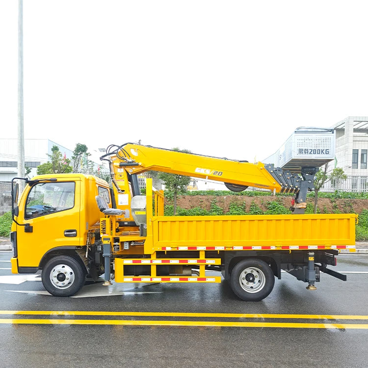 Dongfeng 4*2 New Telescopic Ladder Lift Truck 36m Aerial Work Vehicle with Manual Transmission Diesel Fuel Type
