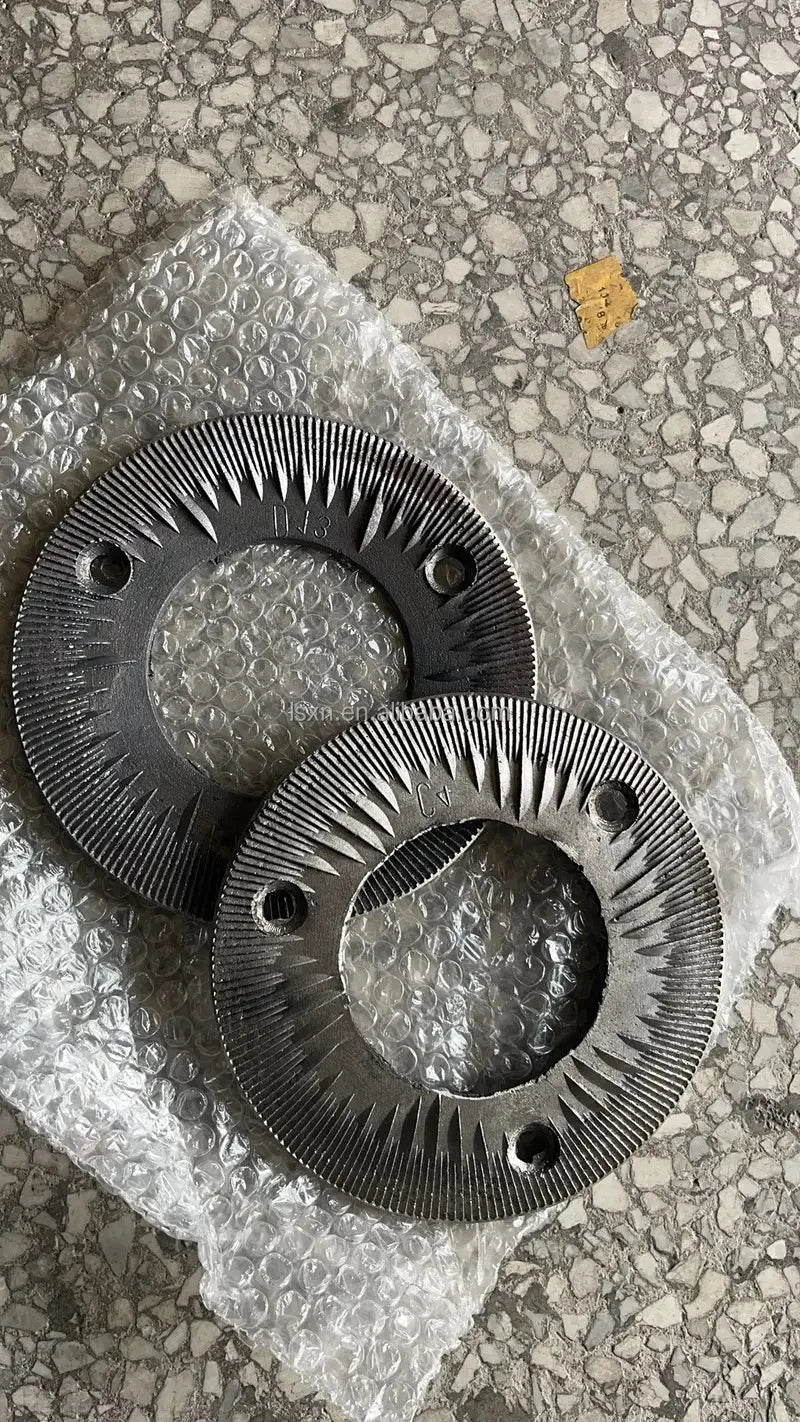 Household  Agricultural Peanut Pulp Mill Wheat Flour Mill Flour Grinding Machine with Gasoline/Motor/Diesel for Farm Use