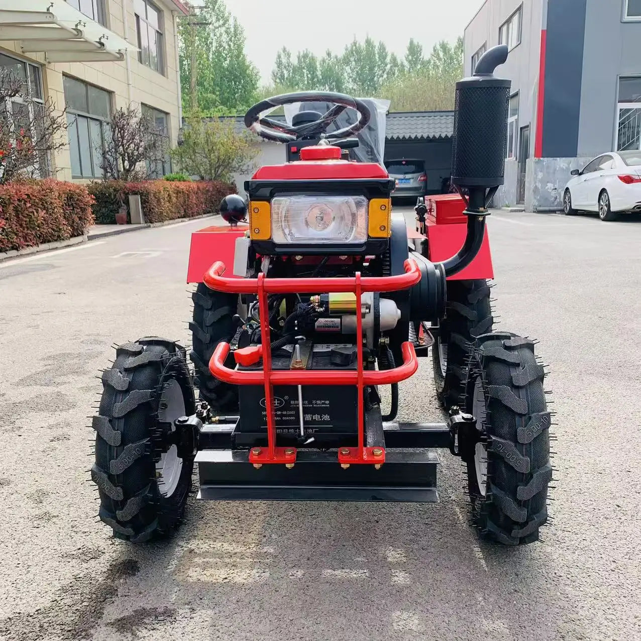 Professional Manufacturer Sell Small Mini Four-Wheel Tractor   Mini Agricultural Tractor in Promotional Price