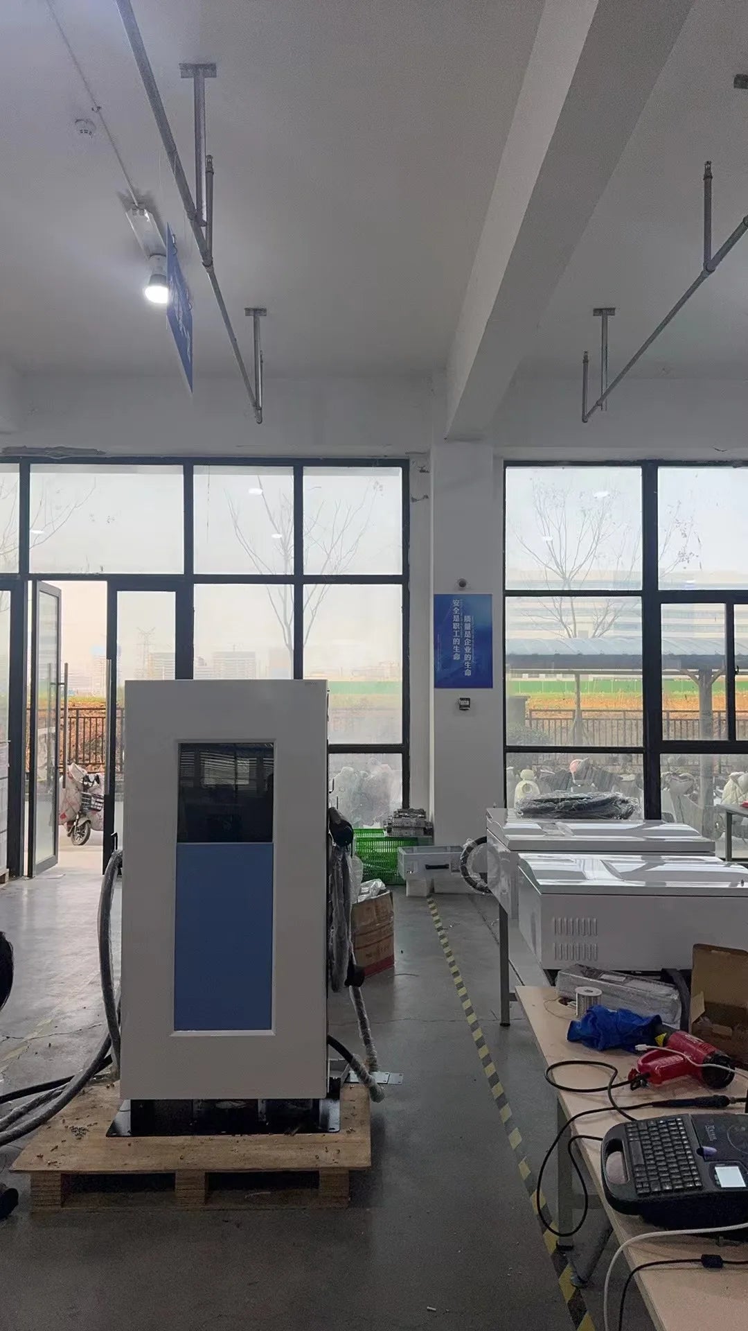 Factory Price New DC Fast EV Charging Station 60Kw for Electric Cars with OCPP1.6j Commercial Use