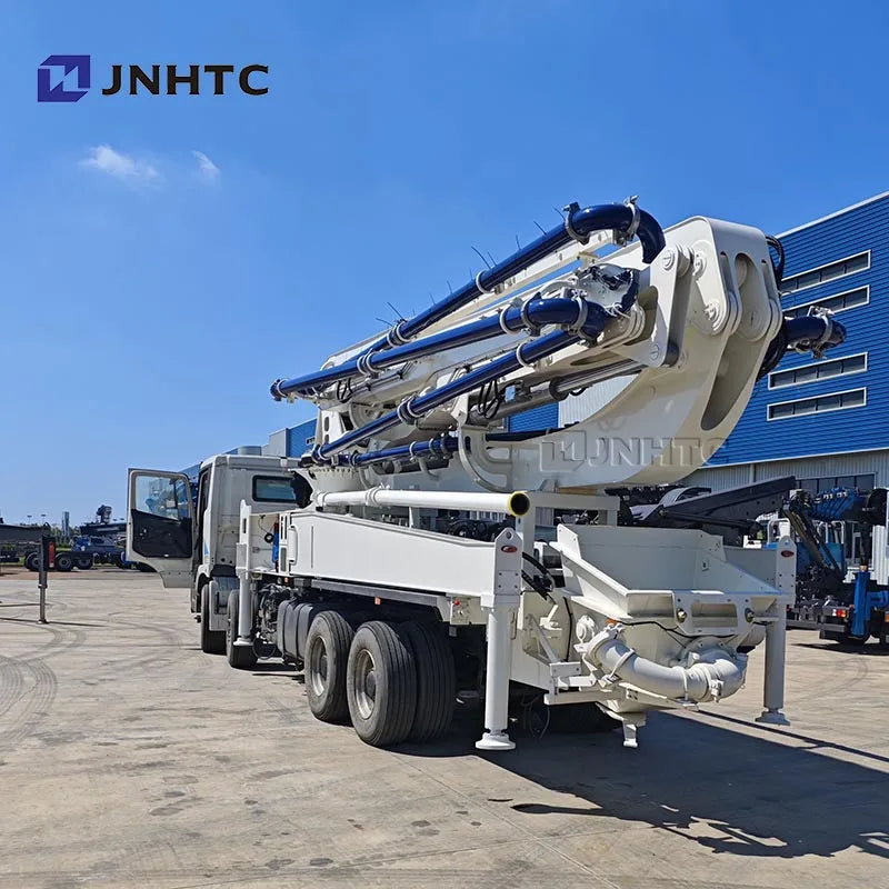 HOWO TX Concrete Mixer Pump 24m 380-470HP 6X4 8X4 Mounted Concrete Pump Truck Price for Sale