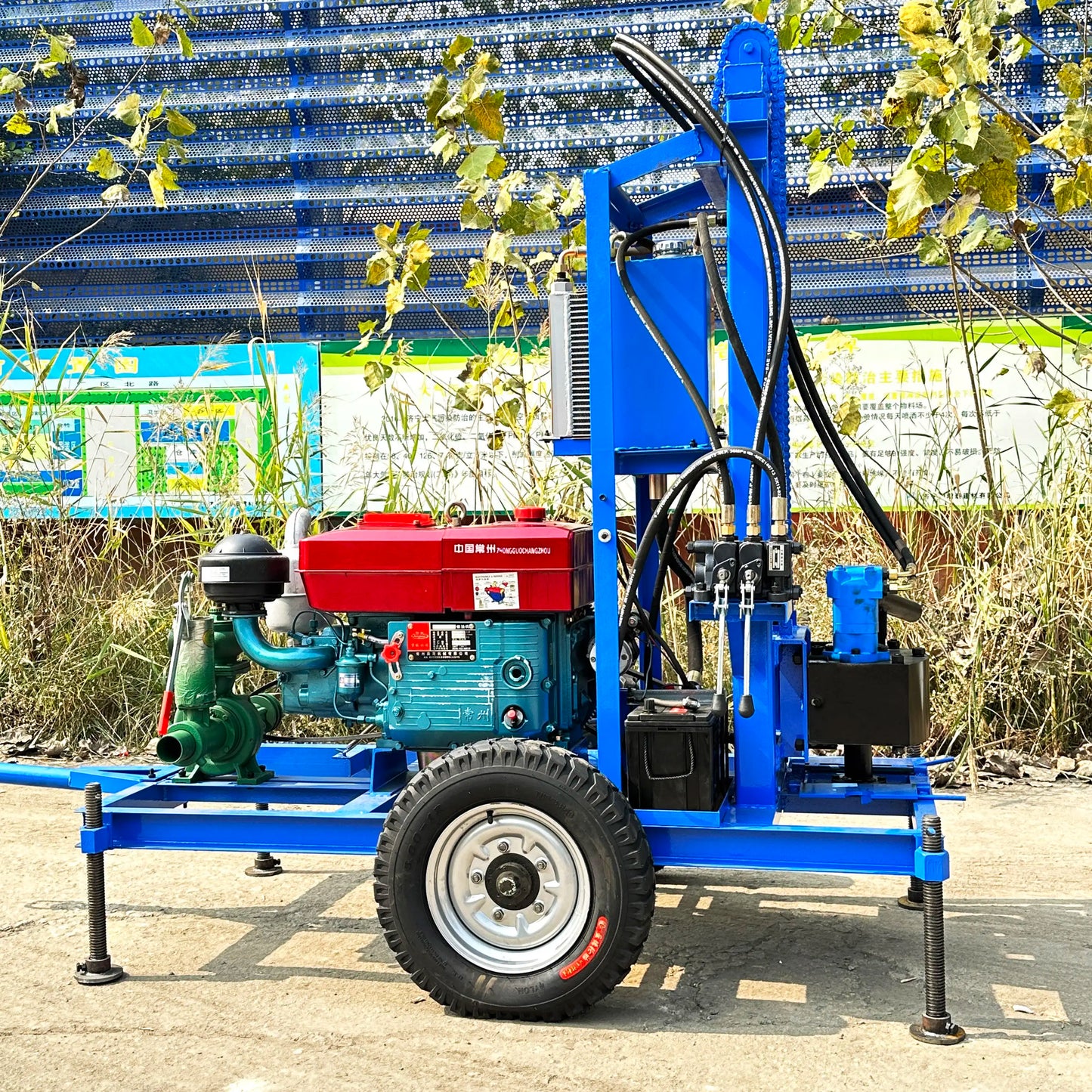 Electric Small Diesel Engine Hydraulic Portable Mine Drilling Rigs Diesel Underground Borehole Water Well Drilling Rig Machine