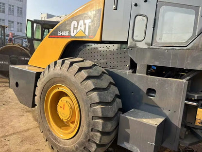Used CAT Caterpillar CS-683E 683E 20 Ton Heavy Single Steel Road Roller Machinery With Cheap Price