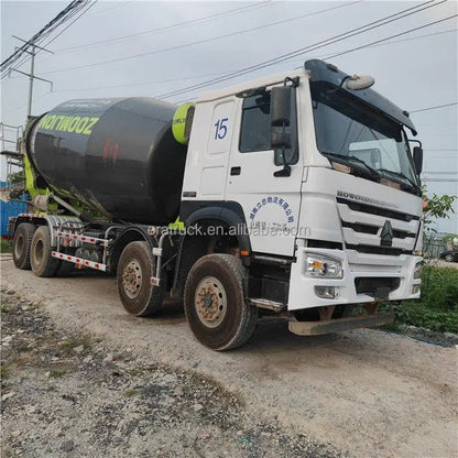 Hot Selling Self Loading Cement 6*4 China Sinotruck Howo Used Volumetric Concrete Mixer Truck for Sale