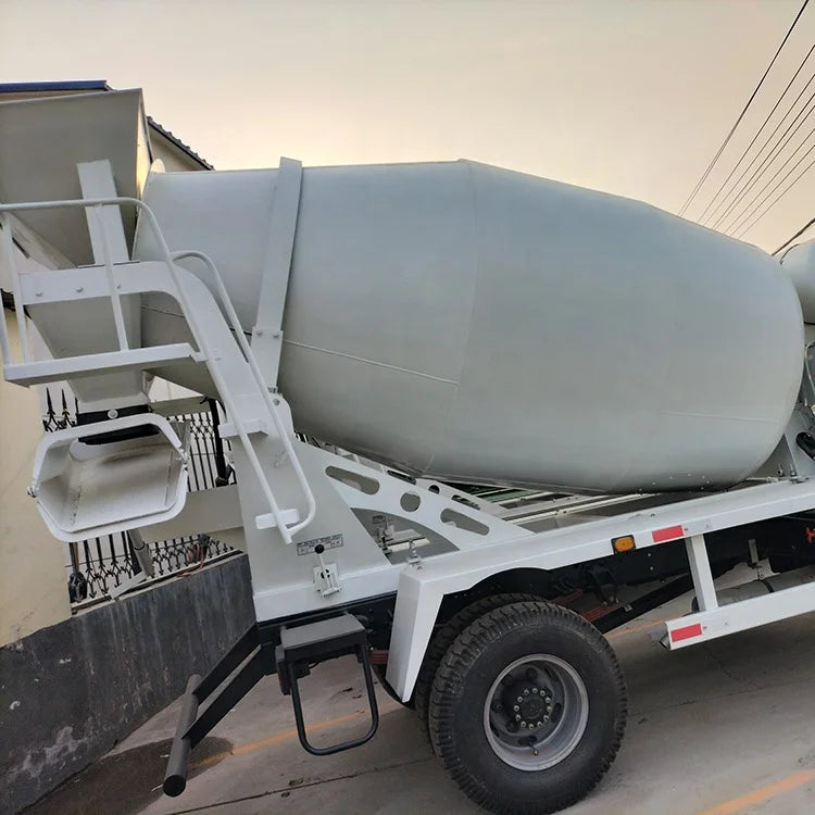 Vehicle Mounted Concrete Mixing and Transportation Tank, Mobile Self Dumping Cement Mixing Bucket, Road Construction Equipment