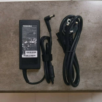 Adaptor Charger Toshiba 19V 2.37A DC 5.5*2.5 mm for Toshiba T210 T215 T230 T235 NB10 L40 L45 C40 C50 C55 Z830