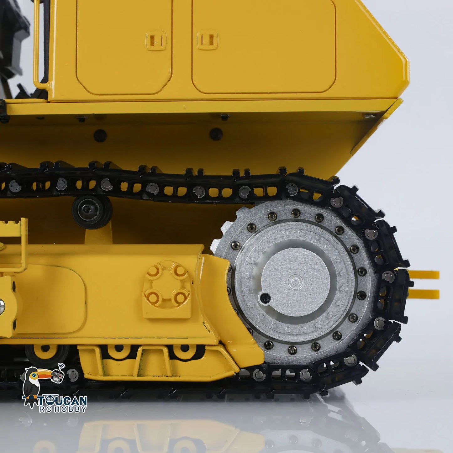 1/12 D65EX RC Metal Hydraulic Bulldozer Radio Controlled Heavy Machine Model Construction Car I6S Light Sound Finished Vehicle