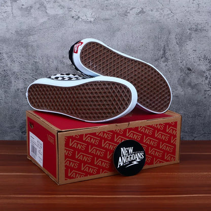 Sepatu Vans Oldskool Checkerboard