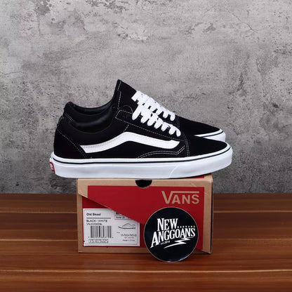 Sepatu Vans Oldskool Classic Basic Black White