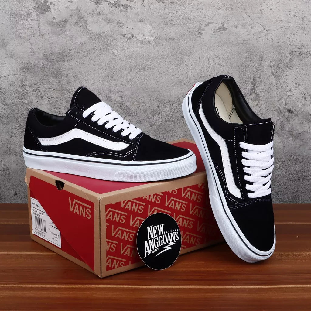 Sepatu Vans Oldskool Classic Basic Black White