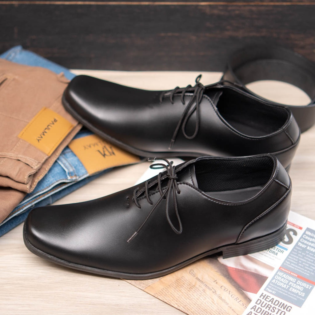 Sepatu Formal Kerja Pria Venesia 24 - Oxford Black