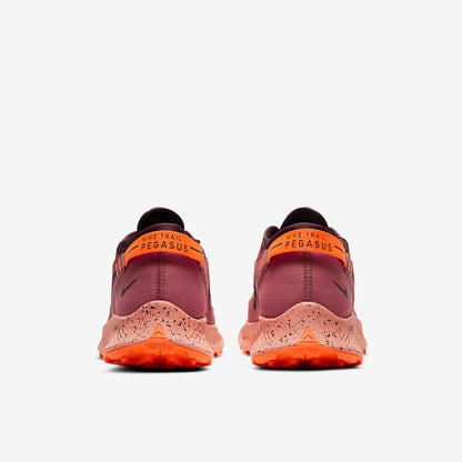 Nike Pegasus Trail - Flamming Red